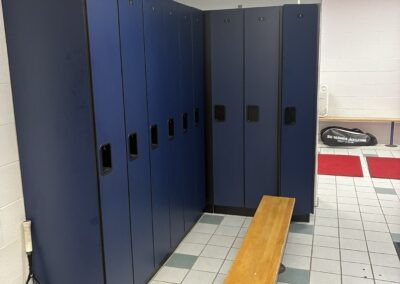 SW menslockerroom4
